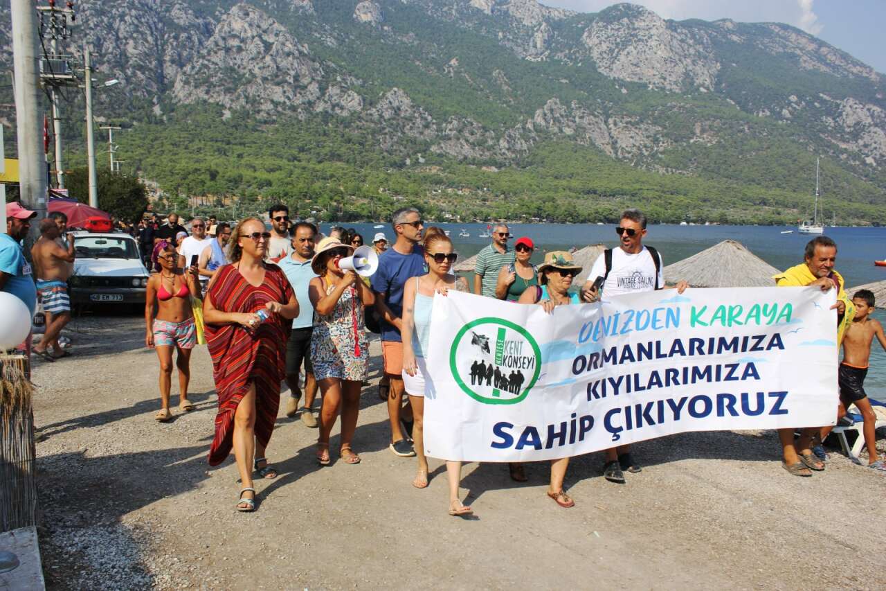 Muğla'da Akbük ve Datça Hayıtbükü'nde Ücret Tepkisi Büyüyor: Denize Girmenin Bedeli 1.500 TL'ye Kadar Çıkıyor 1